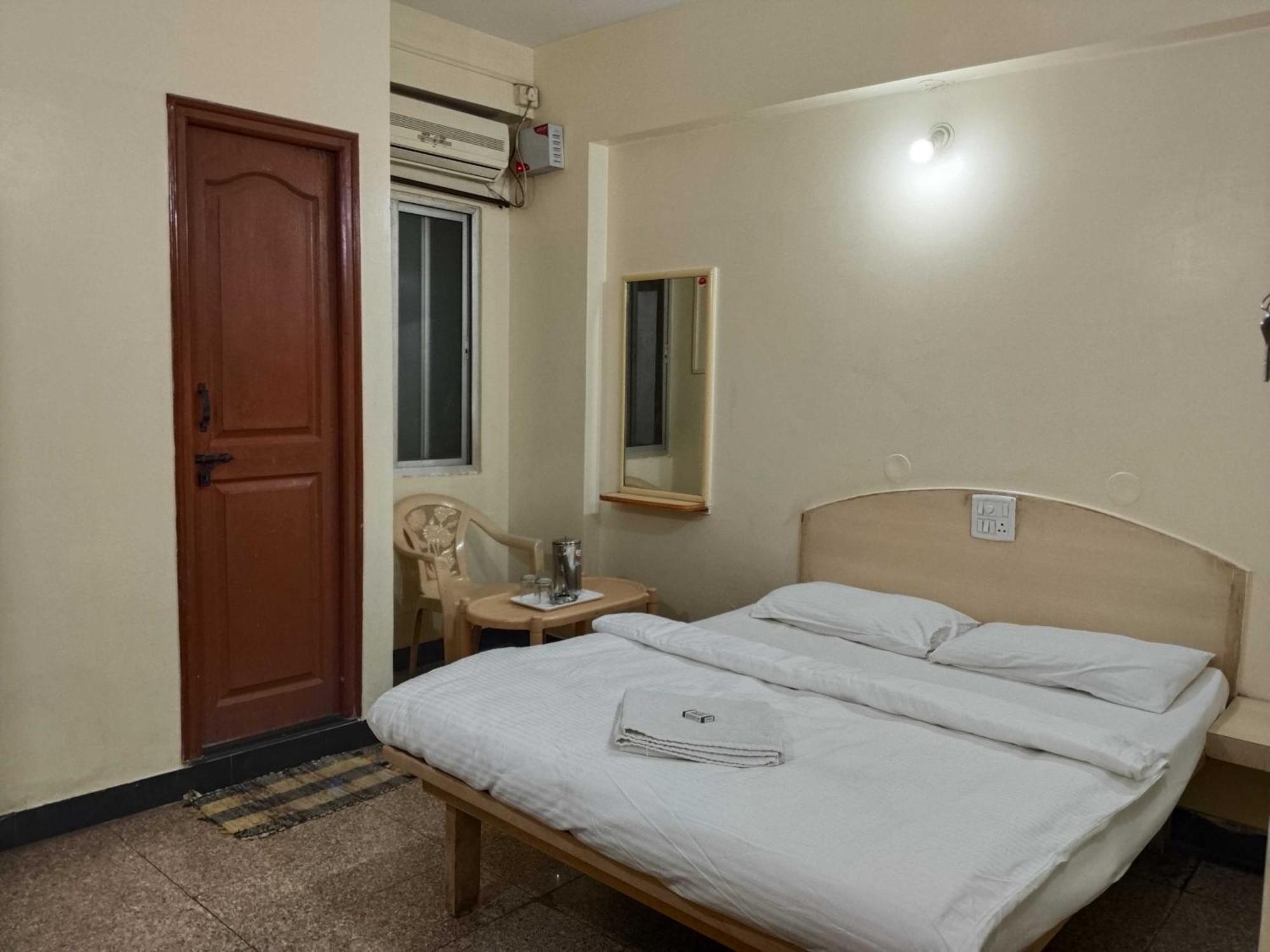 Hotel O Sri Vijaya Palace Lodging Bangalore Eksteriør bilde