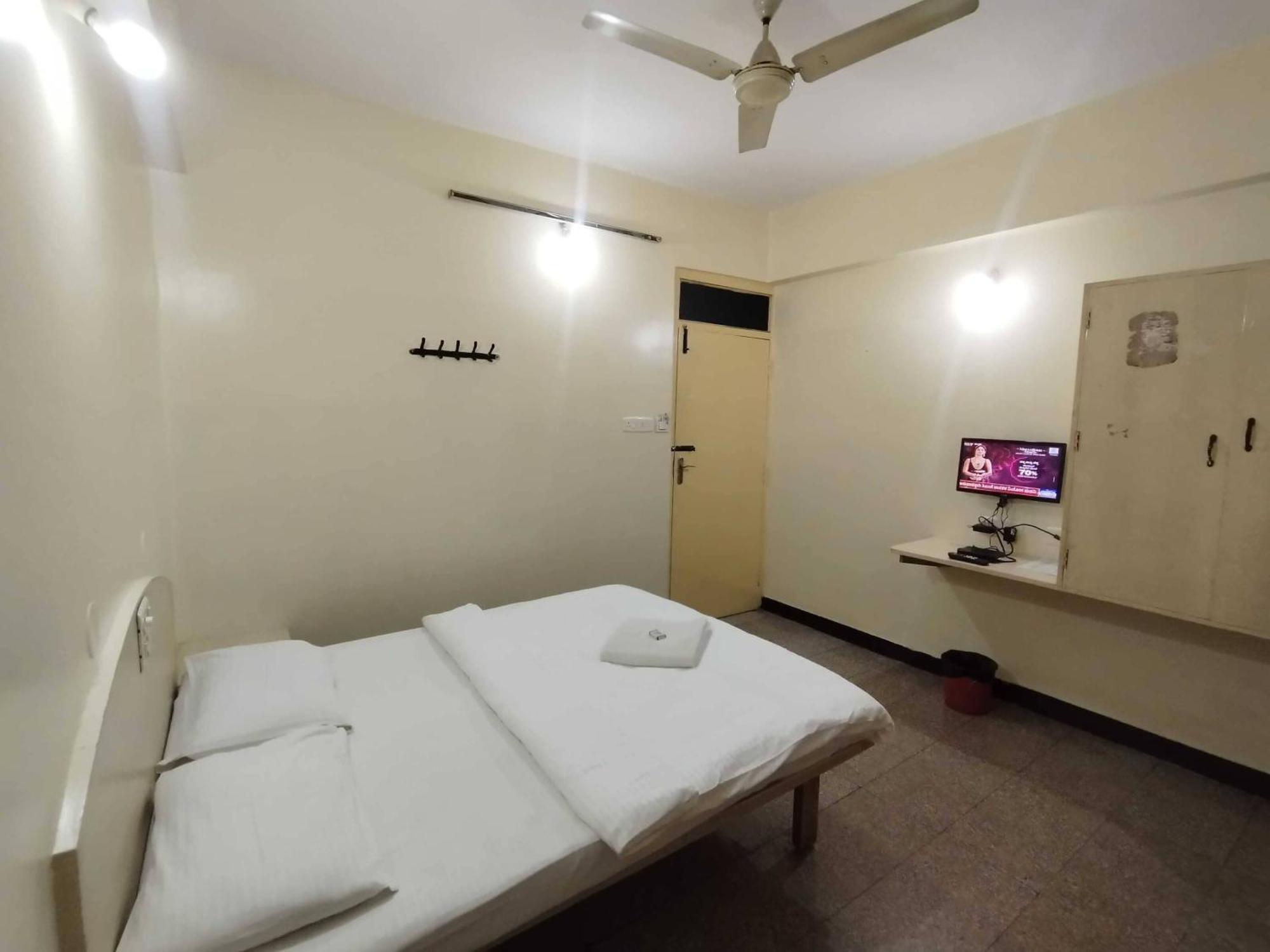Hotel O Sri Vijaya Palace Lodging Bangalore Eksteriør bilde